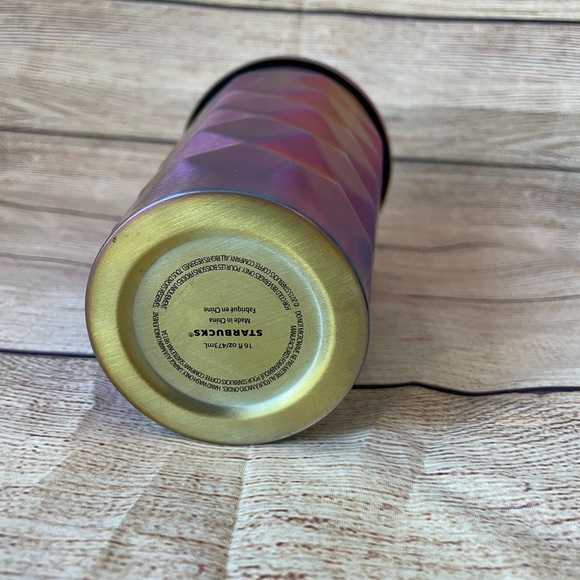 Starbucks Pineapple Oil Slick - Picture 2 of 2